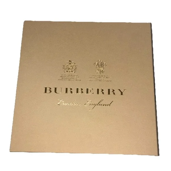 Burberry Multichain Pendant Necklace Gold Tone Black Marbled Resin Box Italy NEW - Picture 13 of 13